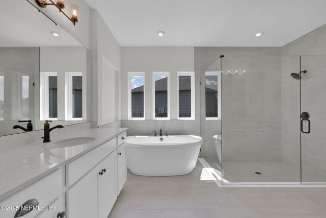 80 OAK CLUSTER Lane, St. Augustine, FL 32092