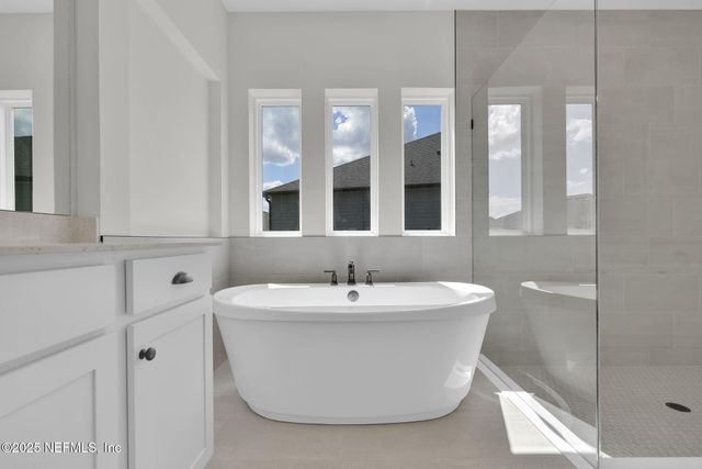 80 OAK CLUSTER Lane, St. Augustine, FL 32092