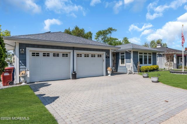 767 Jamaica Boulevard, Toms River, NJ 08757