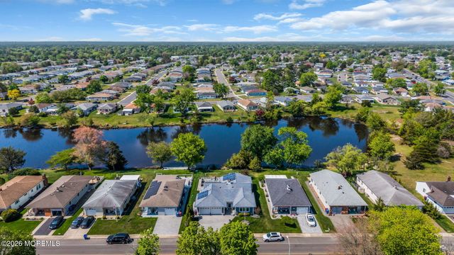767 Jamaica Boulevard, Toms River, NJ 08757