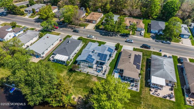 767 Jamaica Boulevard, Toms River, NJ 08757