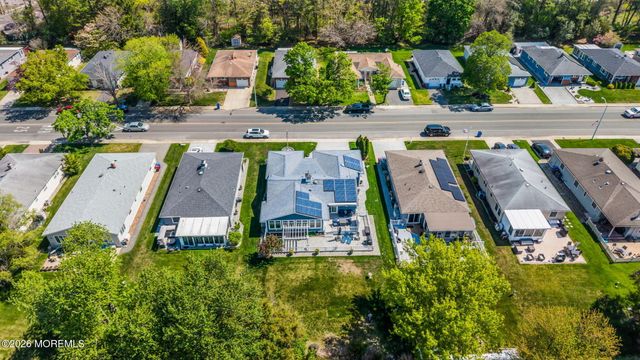 767 Jamaica Boulevard, Toms River, NJ 08757