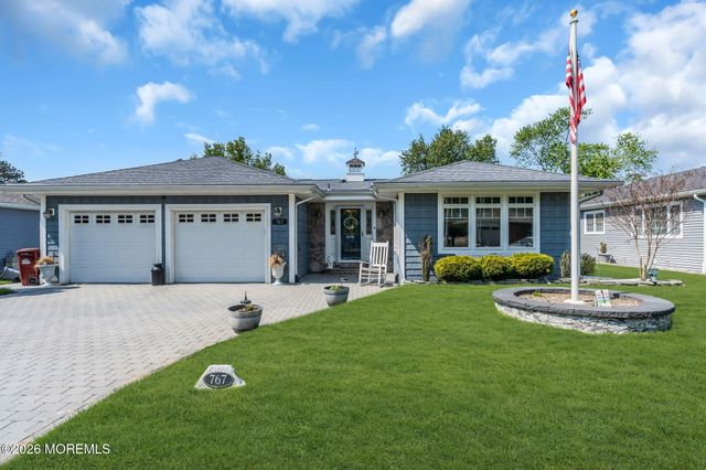 767 Jamaica Boulevard, Toms River, NJ 08757