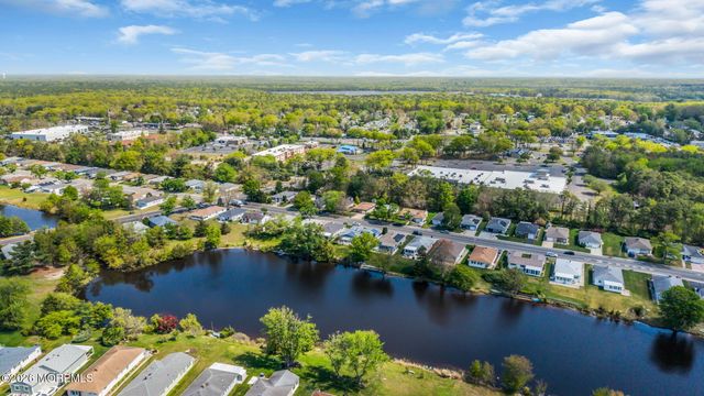 767 Jamaica Boulevard, Toms River, NJ 08757