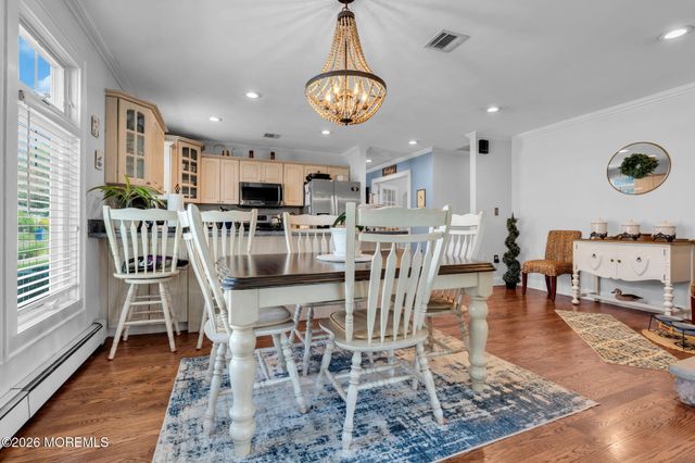 767 Jamaica Boulevard, Toms River, NJ 08757