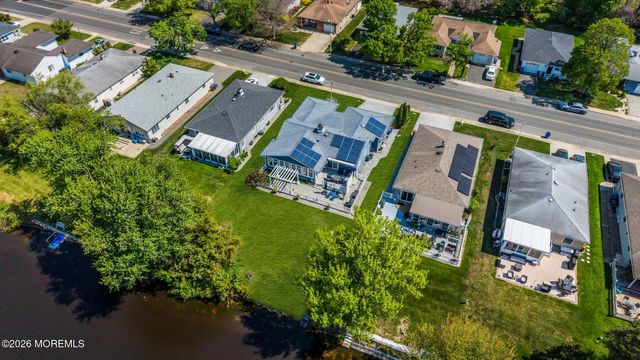 767 Jamaica Boulevard, Toms River, NJ 08757