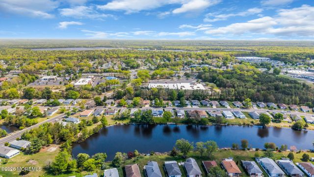 767 Jamaica Boulevard, Toms River, NJ 08757