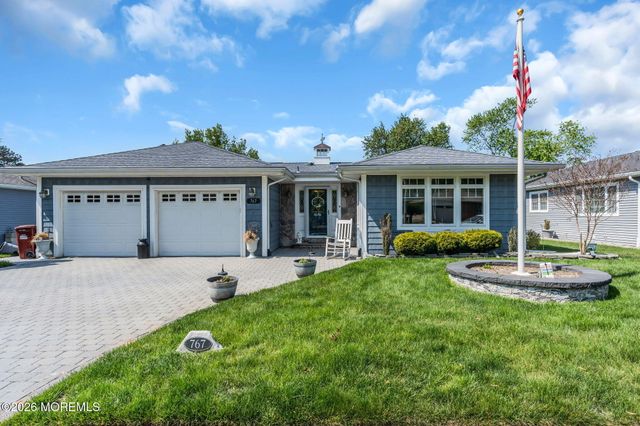767 Jamaica Boulevard, Toms River, NJ 08757