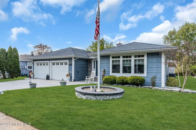 767 Jamaica Boulevard, Toms River, NJ 08757