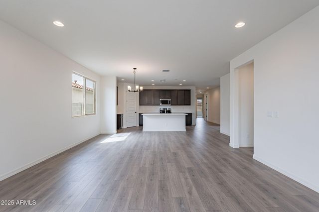 39965 W BUNKER Drive, Maricopa, AZ 85138