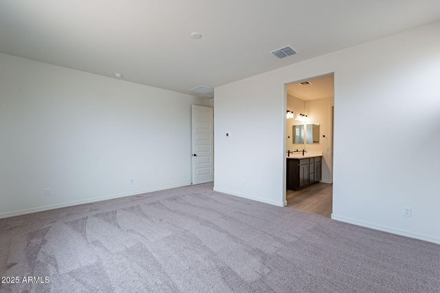 39965 W BUNKER Drive, Maricopa, AZ 85138