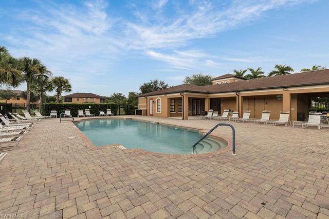 3725 Pino Vista WAY, Estero, FL 33928