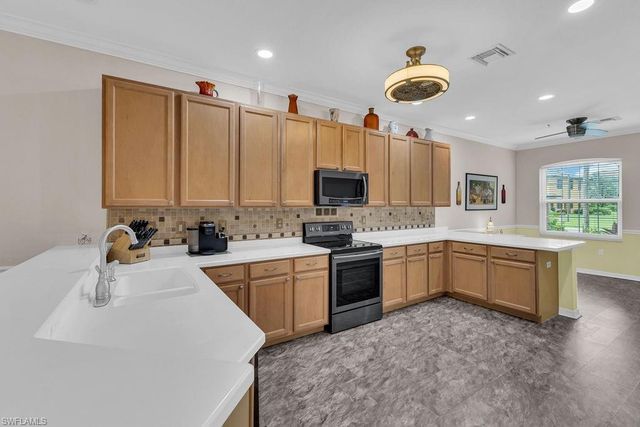 3725 Pino Vista WAY, Estero, FL 33928