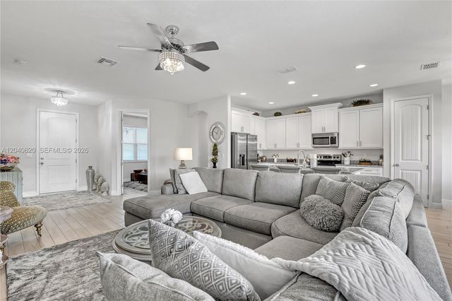 440 SW Undallo Road, Port St. Lucie, Port St Lucie, FL 34953