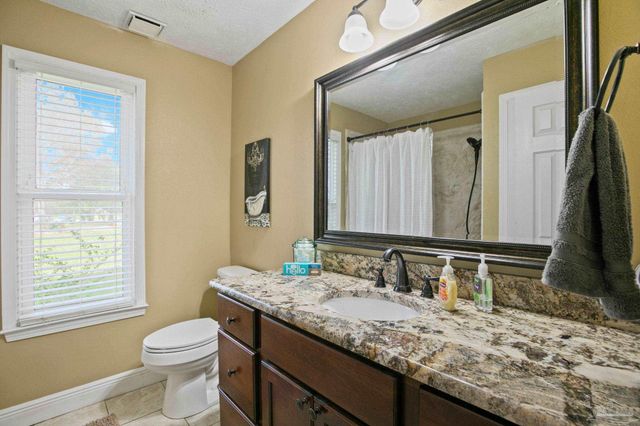 10060 Bristol Park Rd, Cantonment, FL 32533