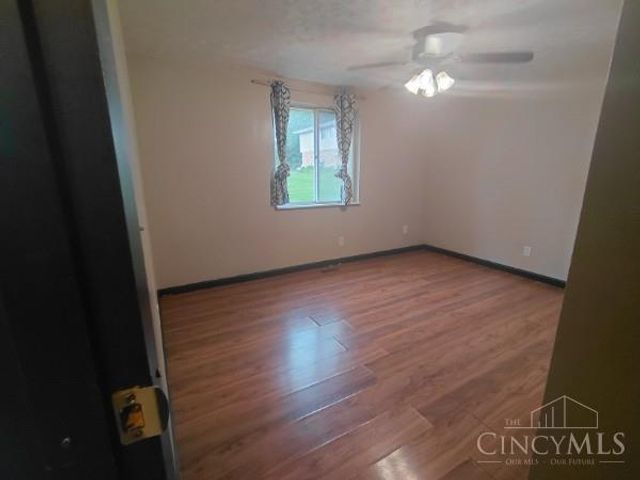 2454 Mustang Drive, Cincinnati, OH 45211