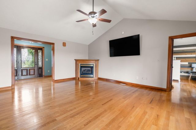 58 Sunset Drive, Hustonville, KY 40437