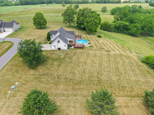 58 Sunset Drive, Hustonville, KY 40437