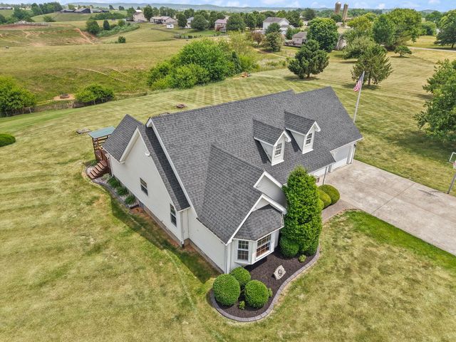 58 Sunset Drive, Hustonville, KY 40437