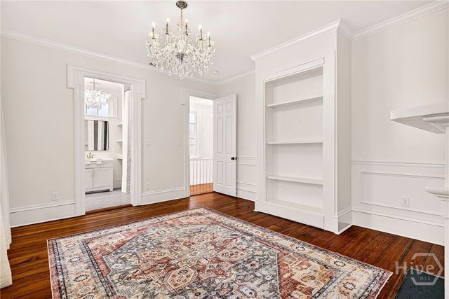 215 E Jones Street, Savannah, GA 31401