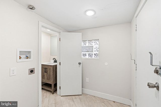 2453 TURNER ST, Philadelphia, PA 19121