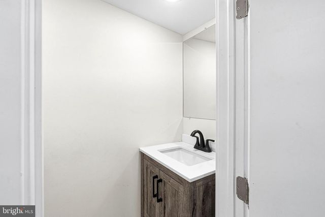 2453 TURNER ST, Philadelphia, PA 19121