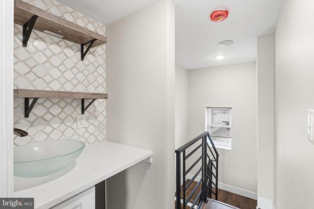 2453 TURNER ST, Philadelphia, PA 19121