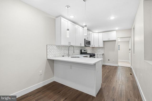 2453 TURNER ST, Philadelphia, PA 19121