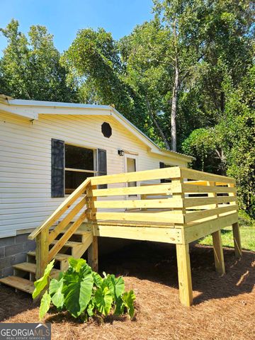 65 Davis School Road, Martin, GA 30557