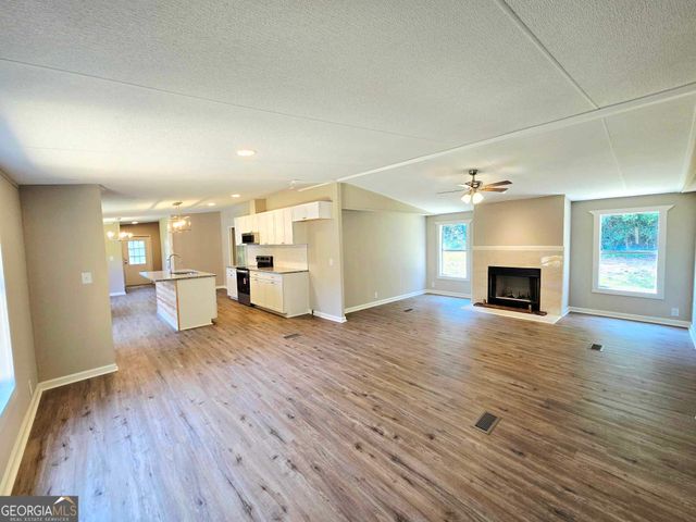 65 Davis School Road, Martin, GA 30557