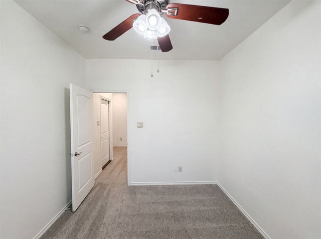 1108 Edgewater Drive, Azle, TX 76020