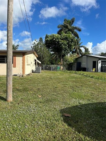 5751 SW 55th Street, Davie, FL 33314