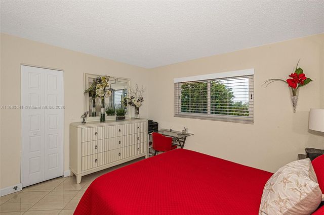 1025 SE 2nd Ave 407, Dania Beach, FL 33004