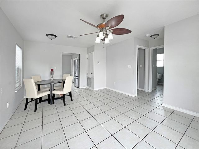 1317 Dewitt St, Corpus Christi, TX 78418