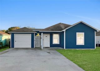 1317 Dewitt St, Corpus Christi, TX 78418
