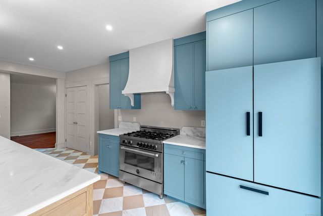 119 Westwood Road, New Haven, CT 06515