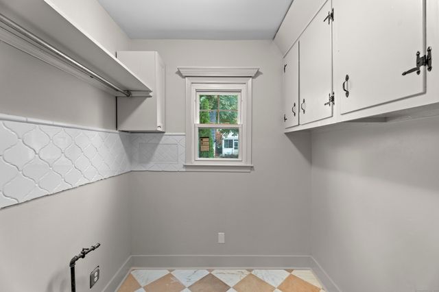 119 Westwood Road, New Haven, CT 06515