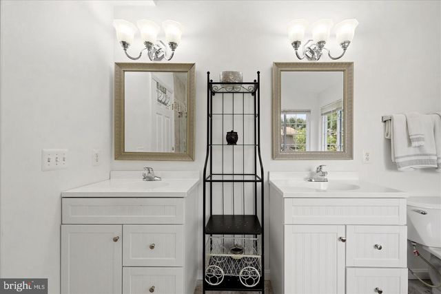 109 MAX CT SE, Leesburg, VA 20175