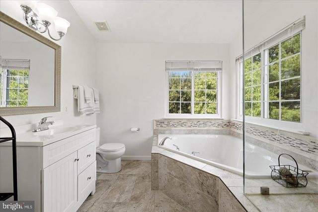 109 MAX CT SE, Leesburg, VA 20175