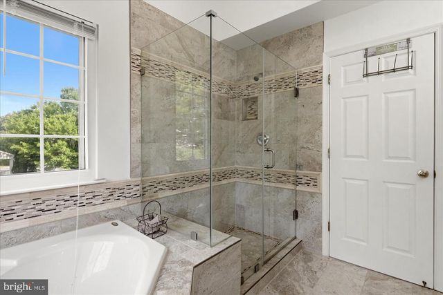 109 MAX CT SE, Leesburg, VA 20175