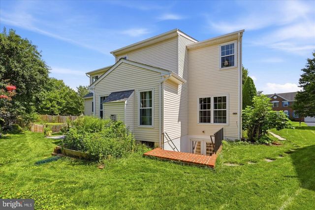 109 MAX CT SE, Leesburg, VA 20175