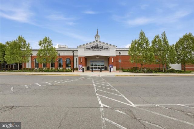 109 MAX CT SE, Leesburg, VA 20175