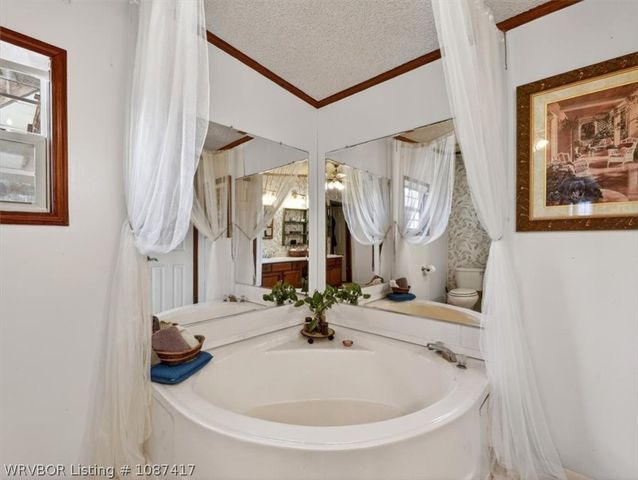 39777 Choctaw Avenue, Howe, OK 74940