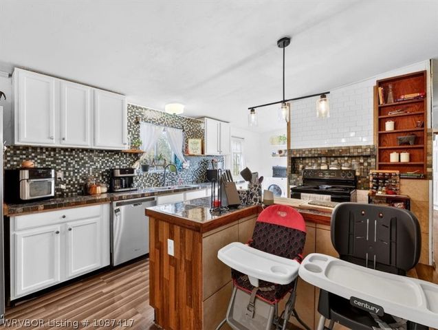 39777 Choctaw Avenue, Howe, OK 74940