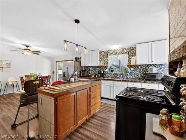 39777 Choctaw Avenue, Howe, OK 74940