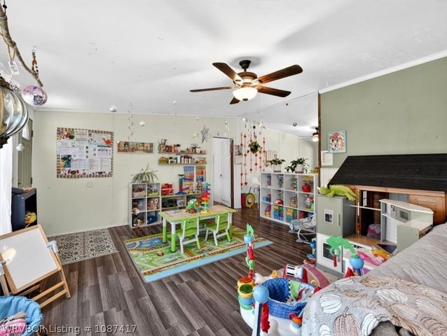 39777 Choctaw Avenue, Howe, OK 74940