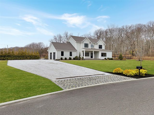 2790 Stanley Road, Mattituck, NY 11952