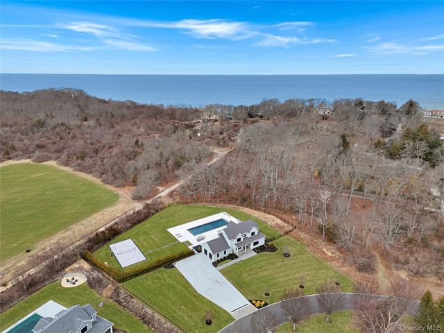 2790 Stanley Road, Mattituck, NY 11952