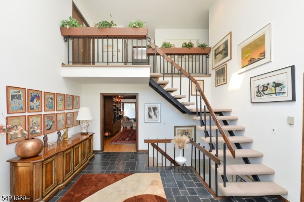 690 Orchard Ln, Franklin Lakes Boro, NJ 07417 — photo 3