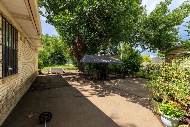 226 Bettyrae Way, Dallas, TX 75232